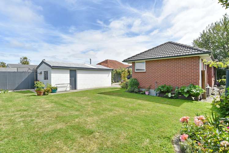 111 Isleworth Road Bishopdale_28