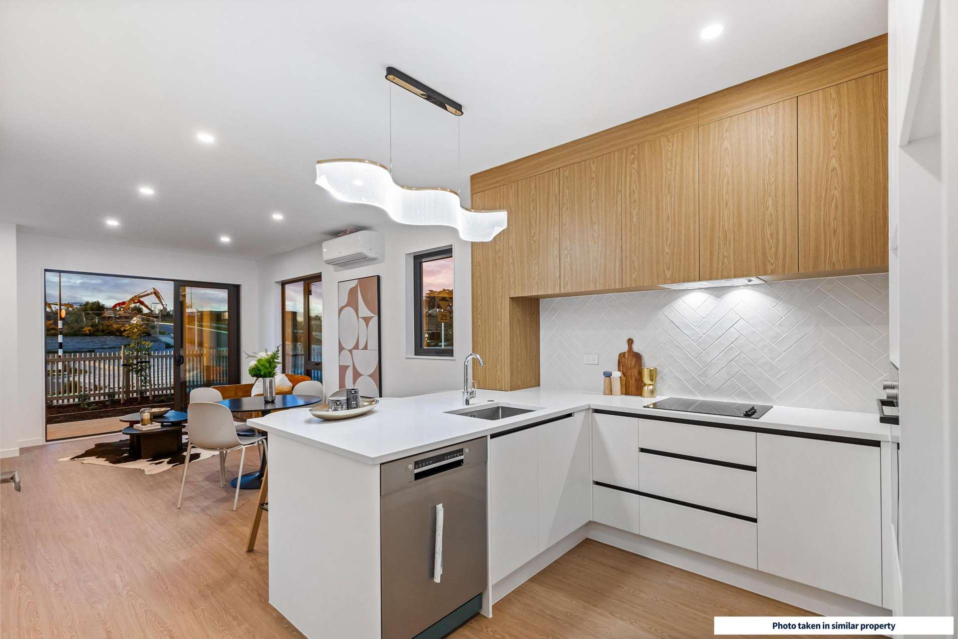 210 Henwood Road Westgate_0