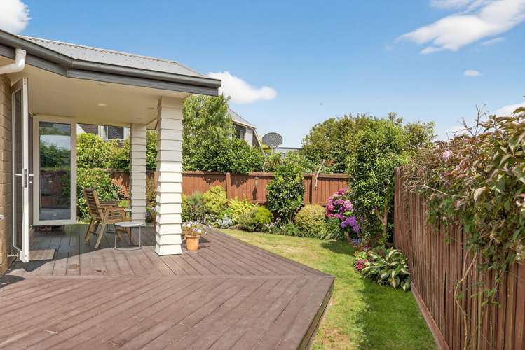 39 Oregon Place Burwood_21