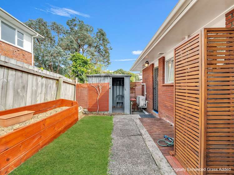 2/30 Simkin Avenue Saint Johns_16