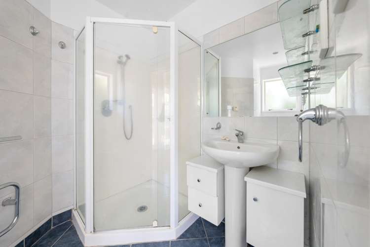 20 Tyrian Close Half Moon Bay_21