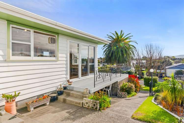52 Kiwi Road Raumati Beach_26