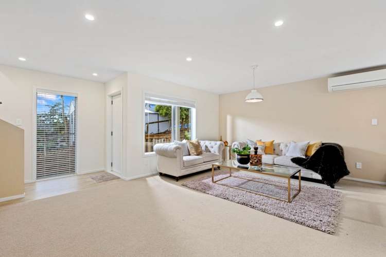 640 Beach Road Browns Bay_10