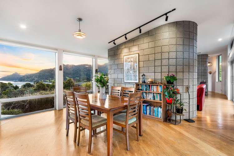 38 Upland Road Huia_21