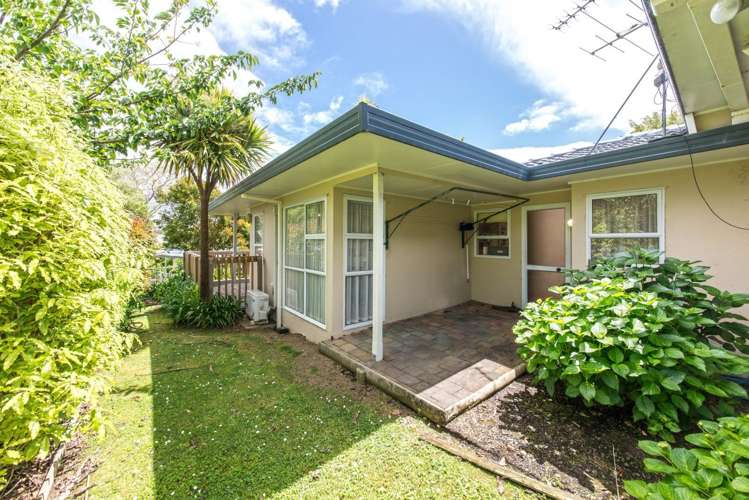 17/10 Gerard Way Saint Johns_16