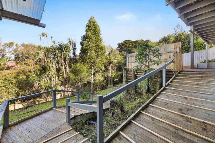 19 Beach Road Mellons Bay_29