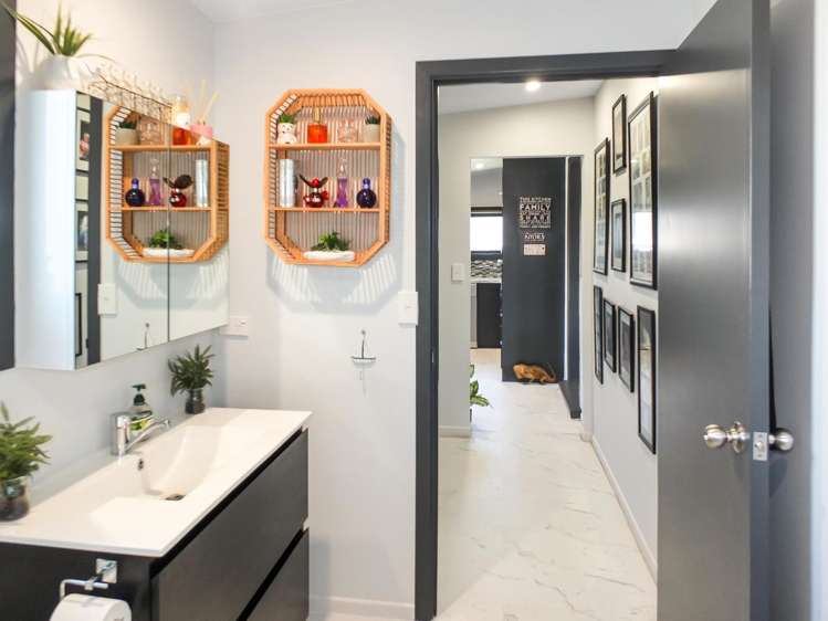 55 Koputara Road Himatangi Beach_16