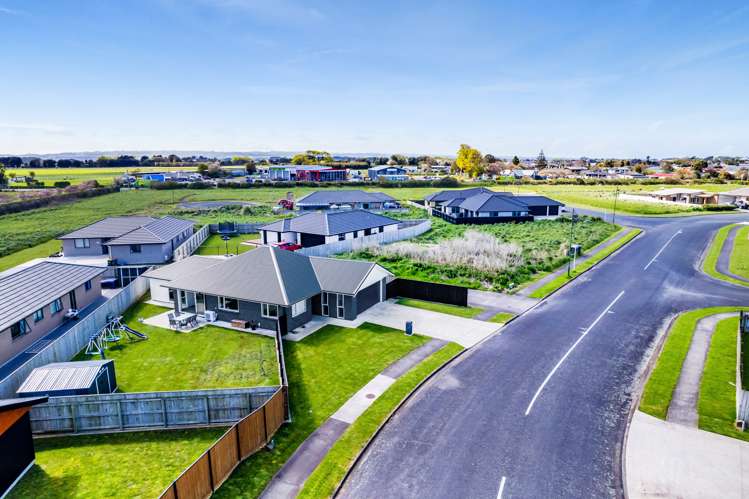 42 County Drive Hawera_24