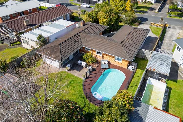 25 Pulham Crescent Queenwood_21