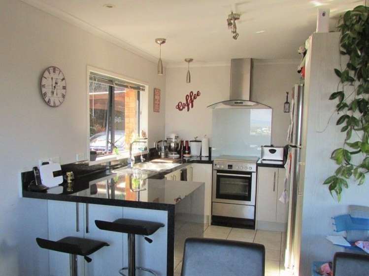 303b Fenton Street Thames_10