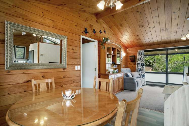 1 Ngahere Street Stokes Valley_6