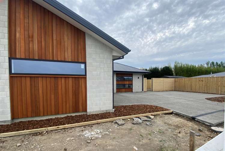 7 Benashet Drive Lincoln_1