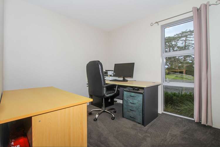 1513a East Coast Road Redvale_20