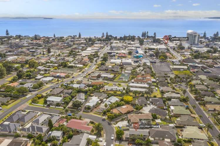 15a Lillian Place Orewa_15