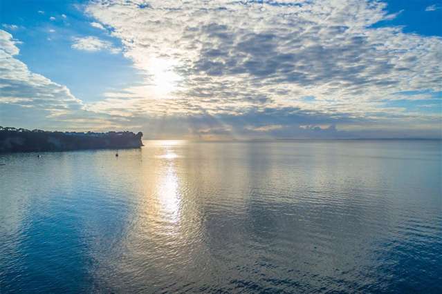 6/4 Arkles Strand Arkles Bay_3