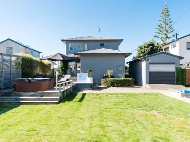 227 Clifton Road Te Awanga_1