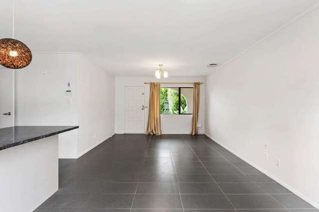 2/410 Ellerslie Panmure Highway Mt Wellington_4