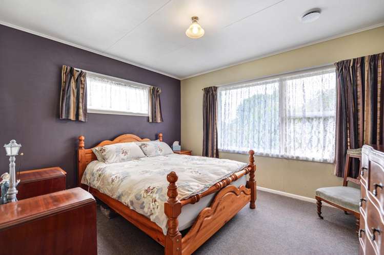 9 Lorraine Place Glenview_12