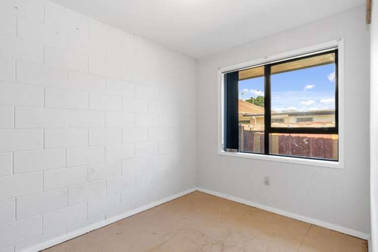 2/121 Hay Street Bromley_7