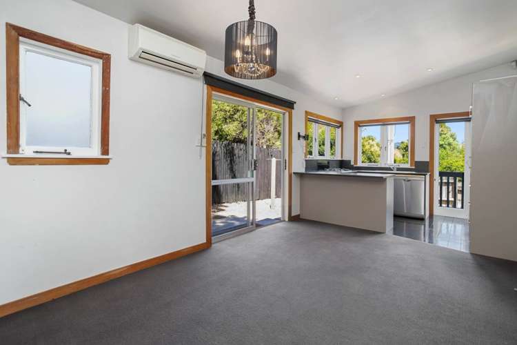 512a West Coast Road Oratia_9