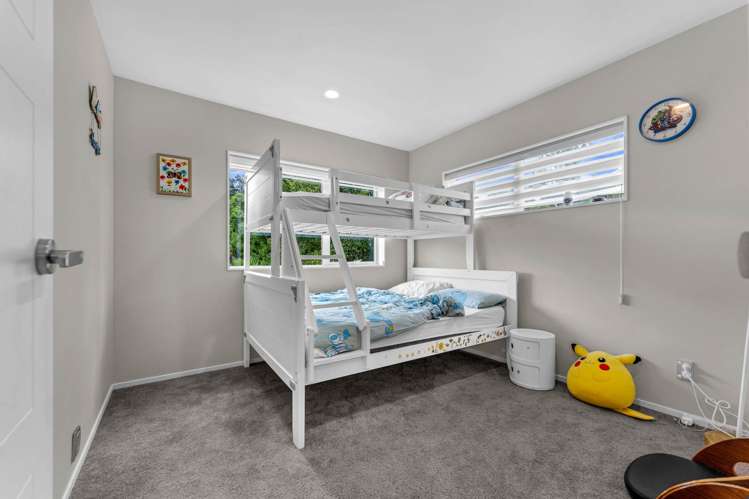 15 Farnol Street Hillsborough_14