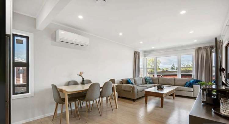 35 & 37 Megan Avenue Pakuranga Heights_6