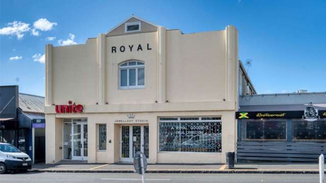 Character space in heart of Kingsland