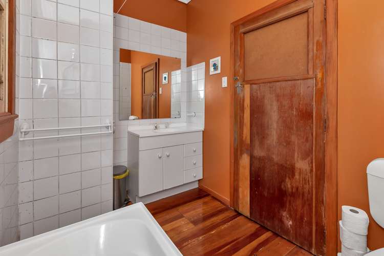 32 Valley Road Hikurangi_18