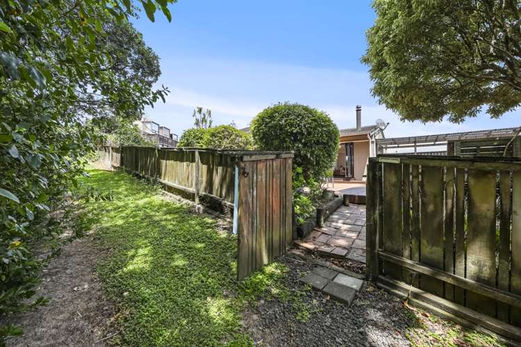 18 Janome Place Bucklands Beach_19