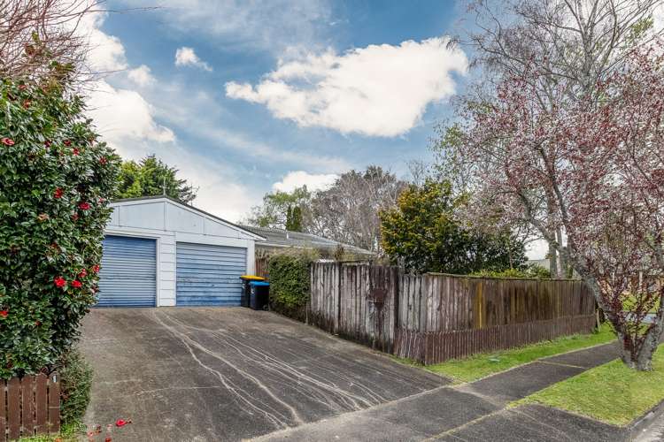 1 Sheridan Crescent Leamington_18