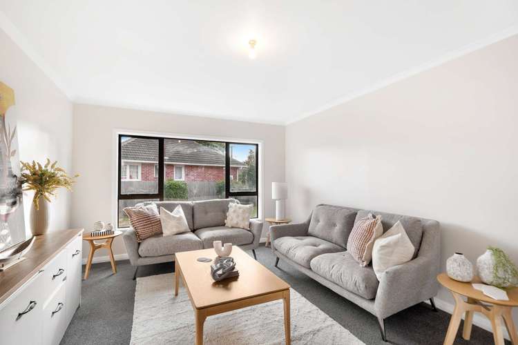 12 Brockenhurst Street Aranui_6