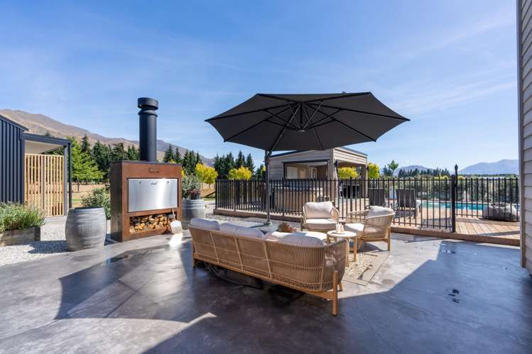 11 Little Orchard Way Wanaka_19