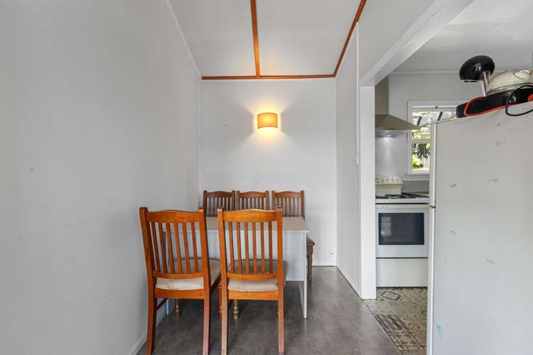 142 Welcome Bay Road Welcome Bay_5