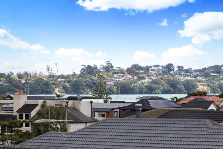 2/2 Basilton Close Bucklands Beach_17