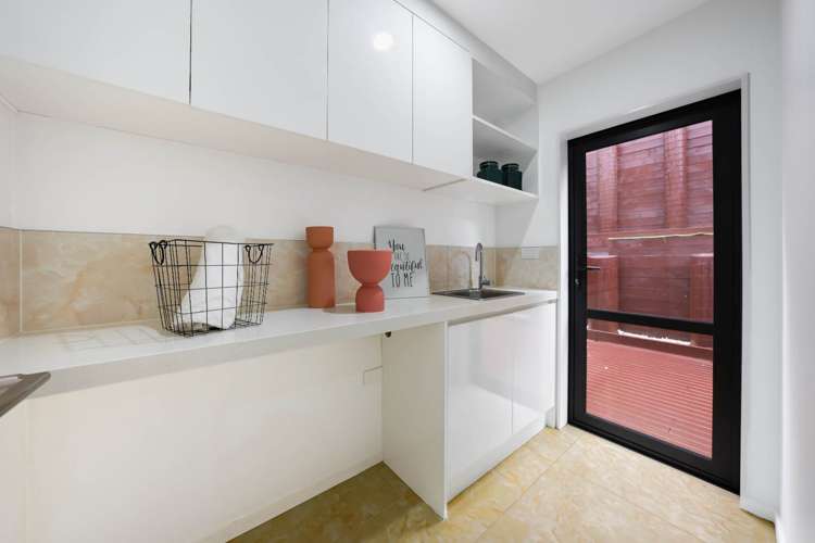 83 Lake Road Northcote_5