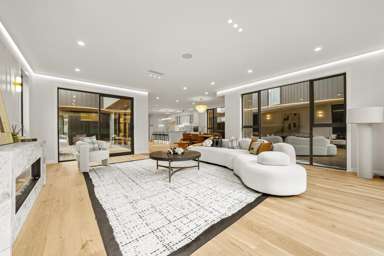 1 Humenga Place_1