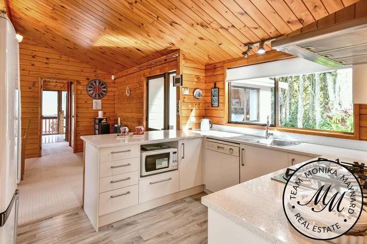 7 Hakea Place Totara Heights_8