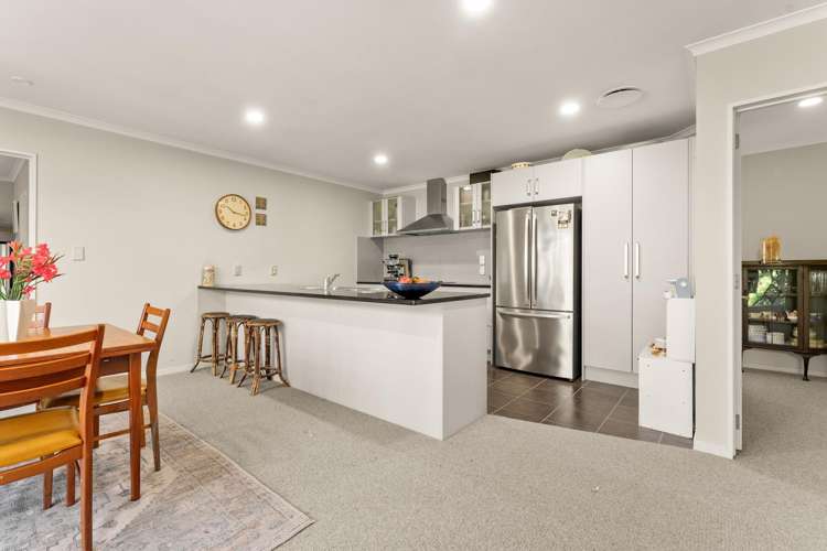 39 Galloway Crescent Pyes Pa_5