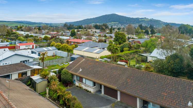 2/191 Malfroy Road Utuhina_14