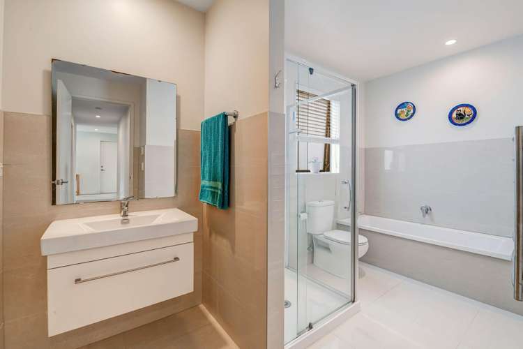 6 Portland Park Road Silverdale_14