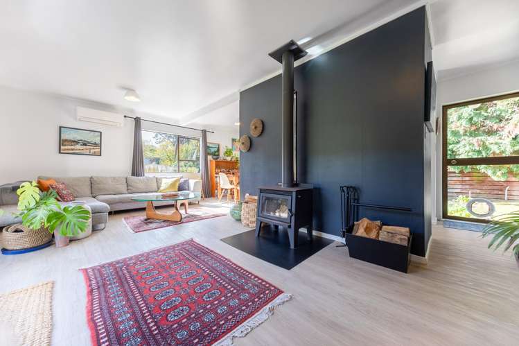 13 Forest Road Raumati South_8