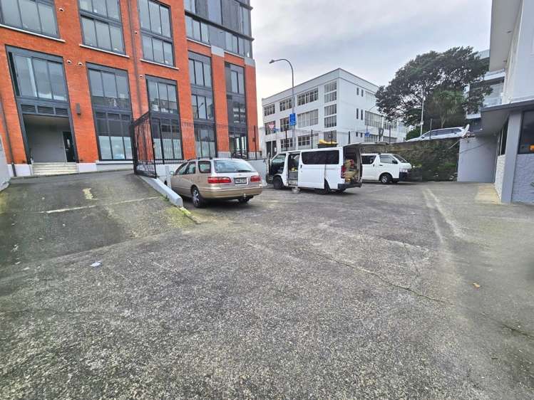 Unit 2/21A Karaka Street Eden Terrace_4