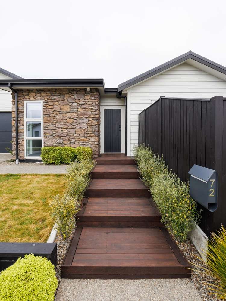 72 Freedom Drive Kelvin Grove_2