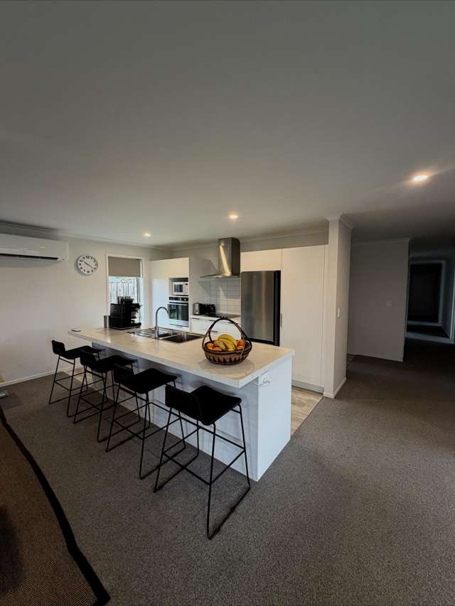 Lovely Large Warm Home