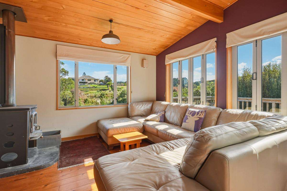 30 McIntosh Road_1