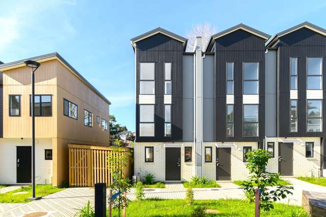 3 big bedrooms and 2 bathrooms - Spacious and ...