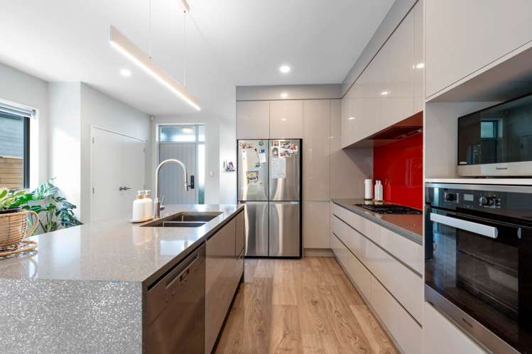 9 Tihema Lane Westgate_5