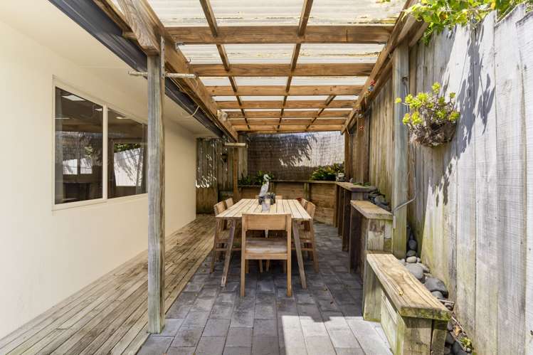 3/16 Ocean View Road Hatfields Beach_18