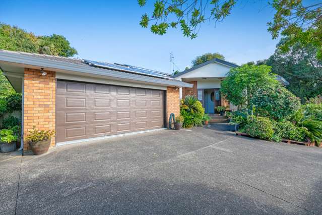 Private Oasis, Large Lot for the Family