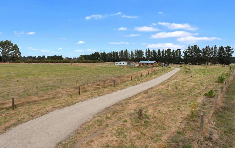 733 Poyntzs Road West Eyreton_1
